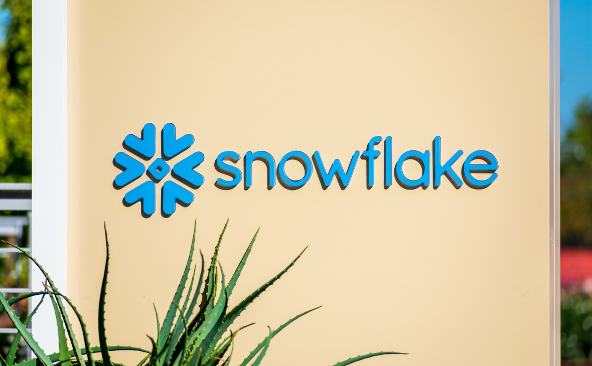 Snowflake за неделю потеряла почти $20 млрд рыночной стоимости