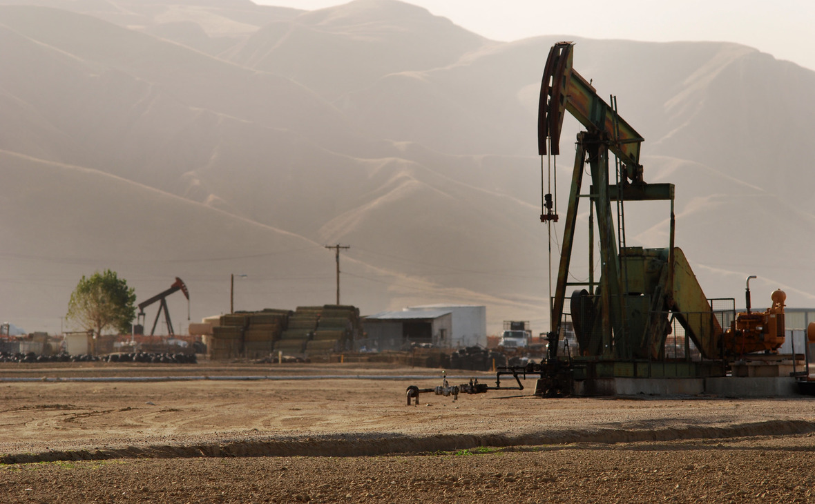Иран попадет в нефтяную блокаду. Кому навредит слишком дорогая нефть