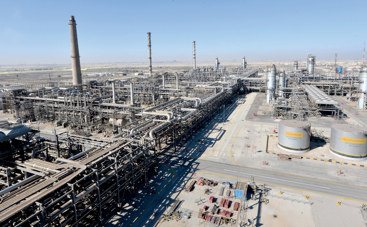 Нефть подорожала на 19% после атаки на предприятия Saudi Aramco