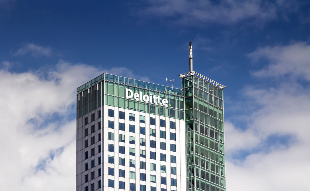 Deloitte опровергла планы по разделению бизнеса