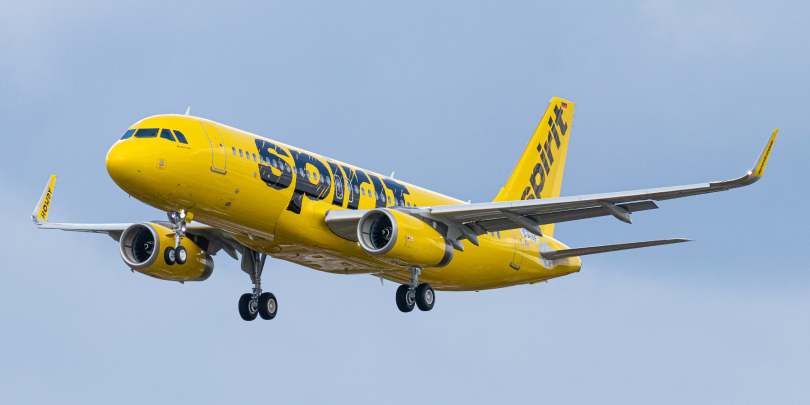 Акции Spirit Airlines выросли на 3% на новости о слиянии с JetBlue