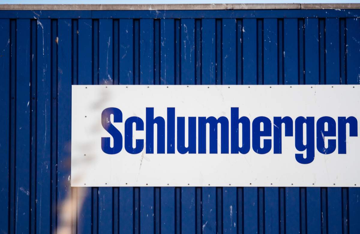 Акции Schlumberger выросли на 8% на фоне повышения прогноза по прибыли