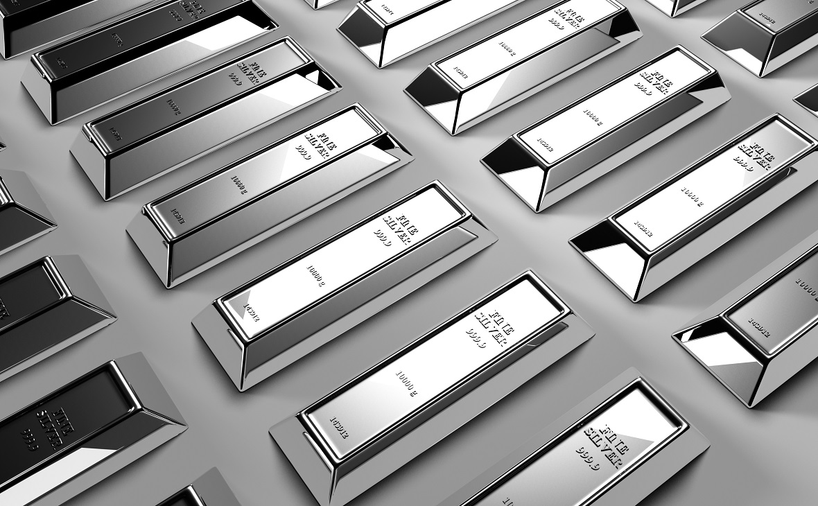 Цены на серебро достигли максимума за 7 лет. Помогли США, Китай и COVID