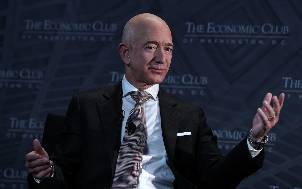 Джефф Безос в феврале продал акции Amazon на $8,5 млрд