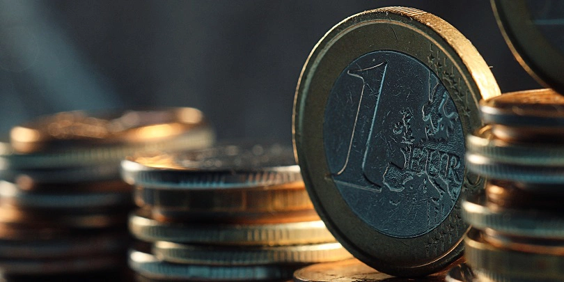 Валютный доход и защита от девальвации рубля: разбор замещающих облигаций