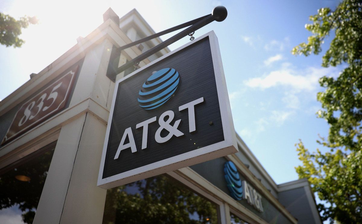 Результаты AT&T в четвертом квартале превзошли прогнозы аналитиков