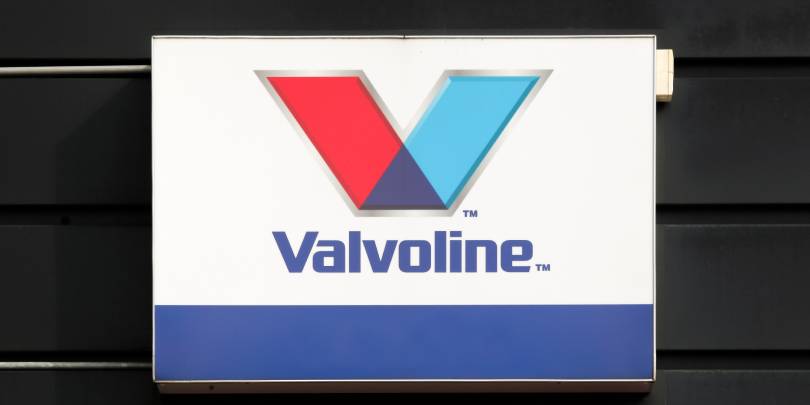 Акции Valvoline выросли на 23% после предложения о покупке от Aramco
