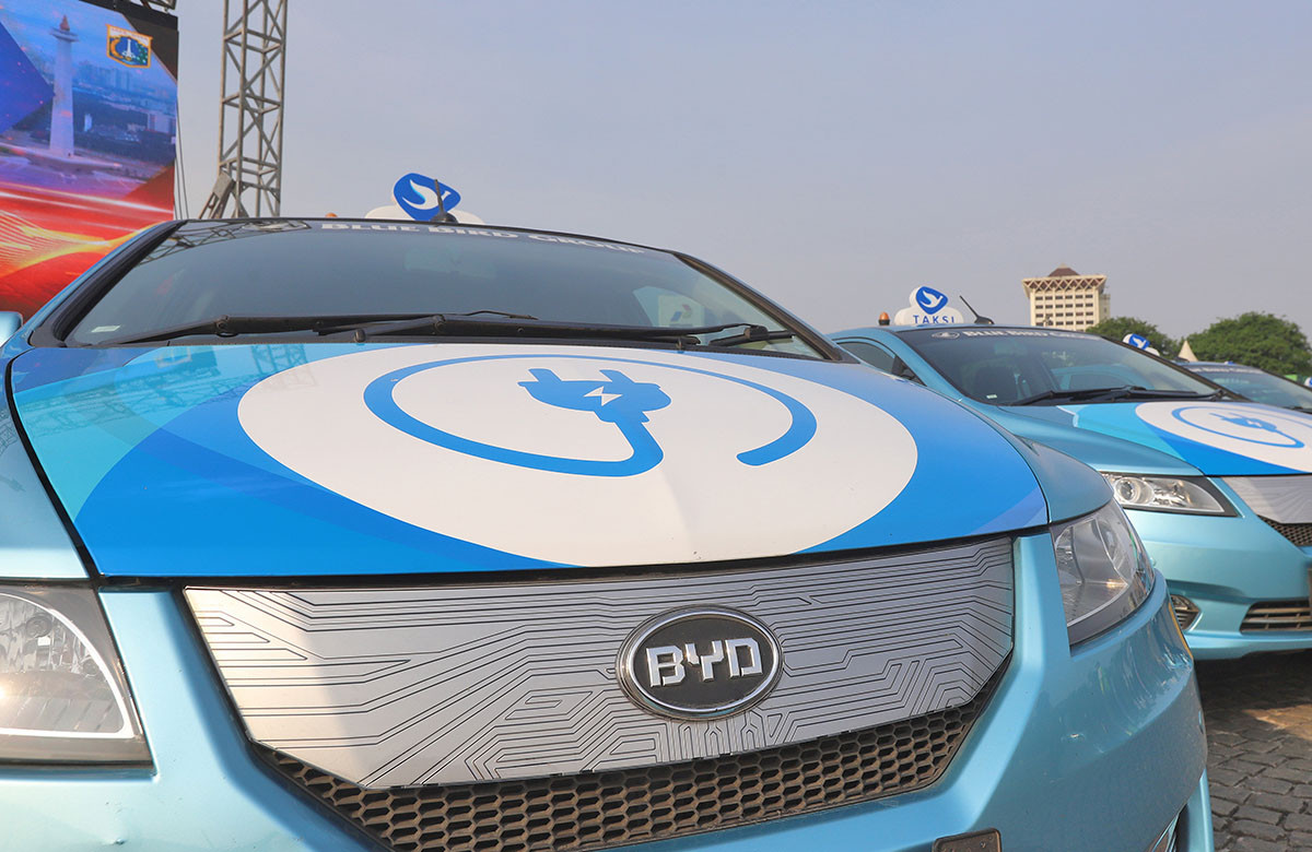 BYD вошла в тройку крупнейших по капитализации автоконцернов мира