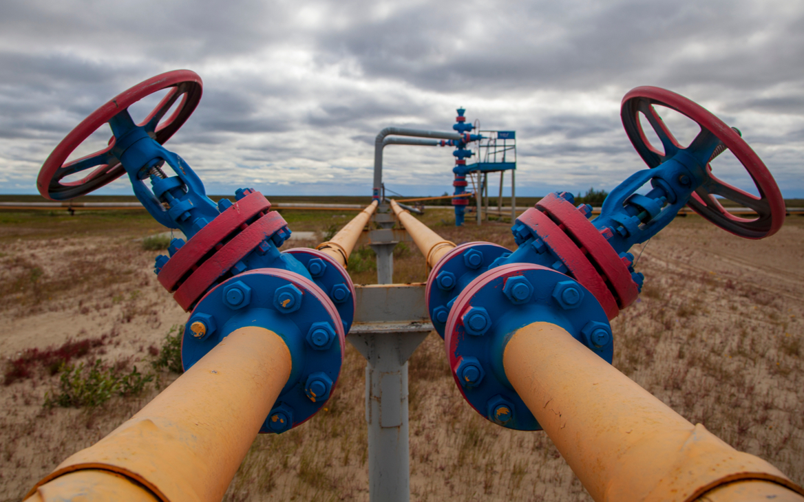 Цена нефти Brent превысила $70 за баррель впервые с 15 марта