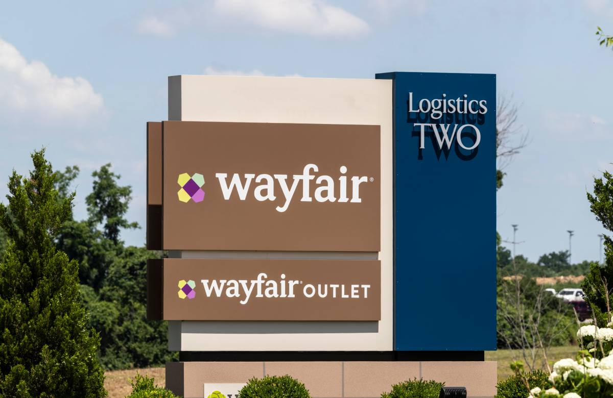 Акции Wayfair рухнули на 21% после публикации слабого отчета за квартал