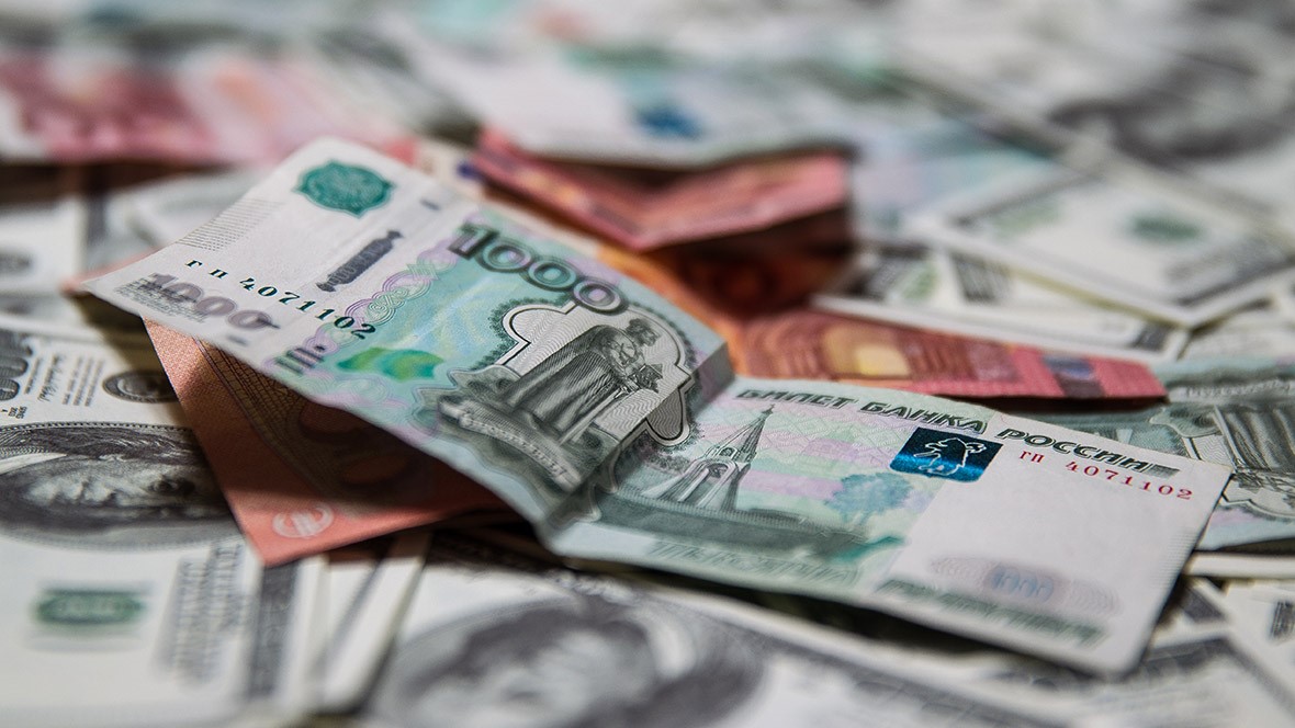 Итог дня: рубль обновил максимум за 2 месяца. Теперь $1 стоит меньше ₽66