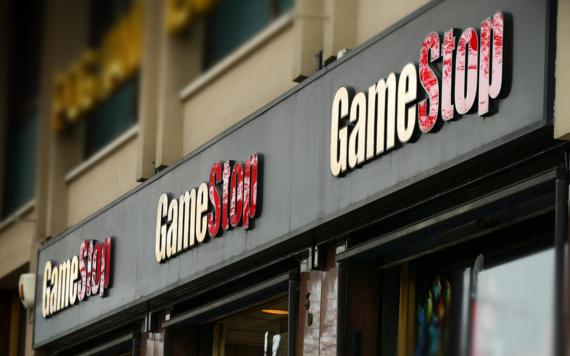 «Шортисты» потеряли $818 млн на GameStop после нового взлета акций