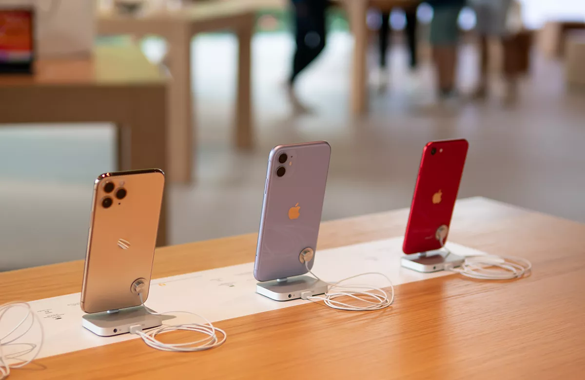 Apple может перенести запуск новой линейки IPhone из-за визита Пелоси