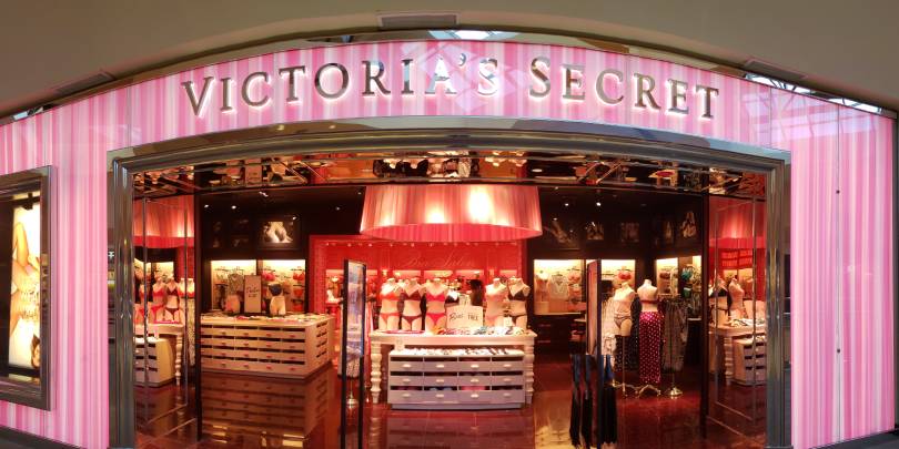 Victoria's Secret приостановила работу магазинов и сайта в России