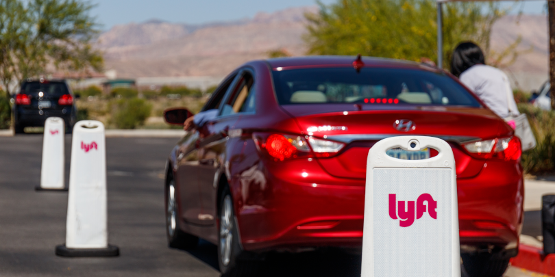 Акции Lyft взлетели на 16% на фоне роста спроса на услуги такси