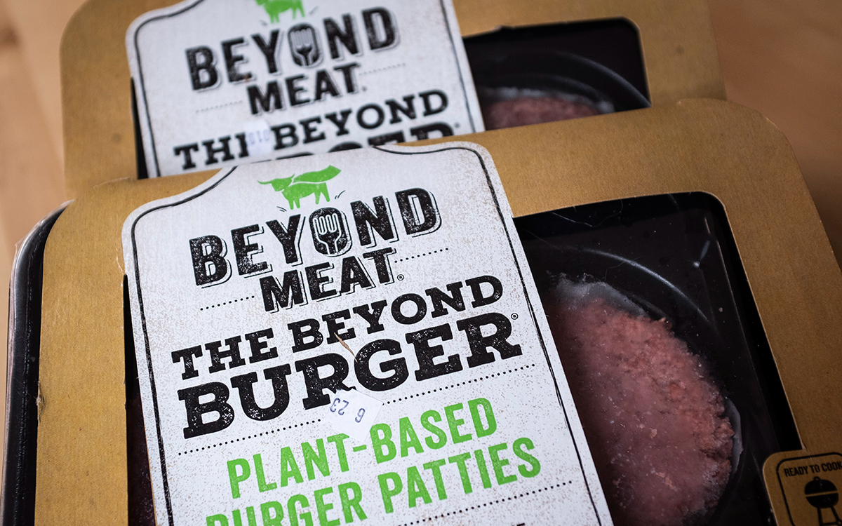 Компания Beyond Meat понизила прогноз по выручке. Акции упали на 15%
