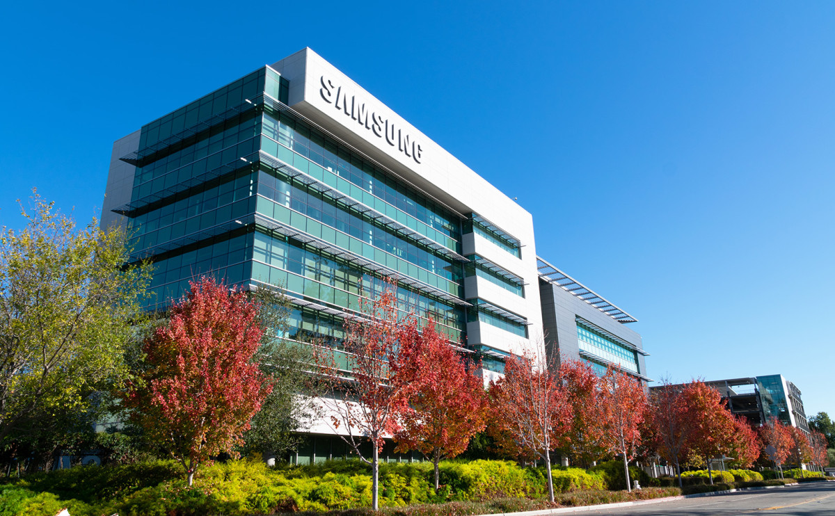 Samsung временно сократит закупки из-за увеличения запасов и инфляции