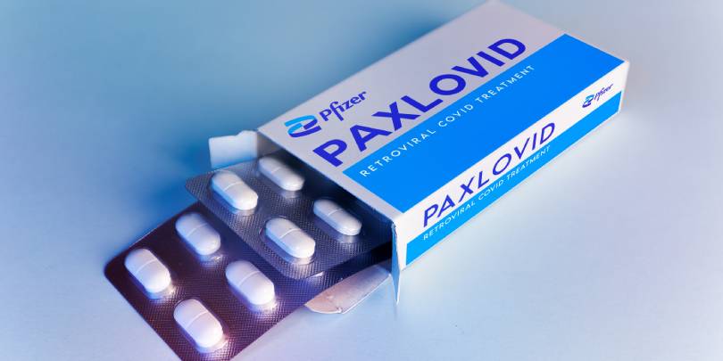 В США врачи пересматривают прием Paxlovid для пациентов с низким риском