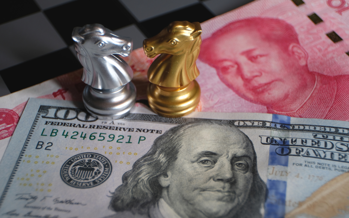 «Защита от ослабления рубля». Пришло ли время покупать китайский юань?