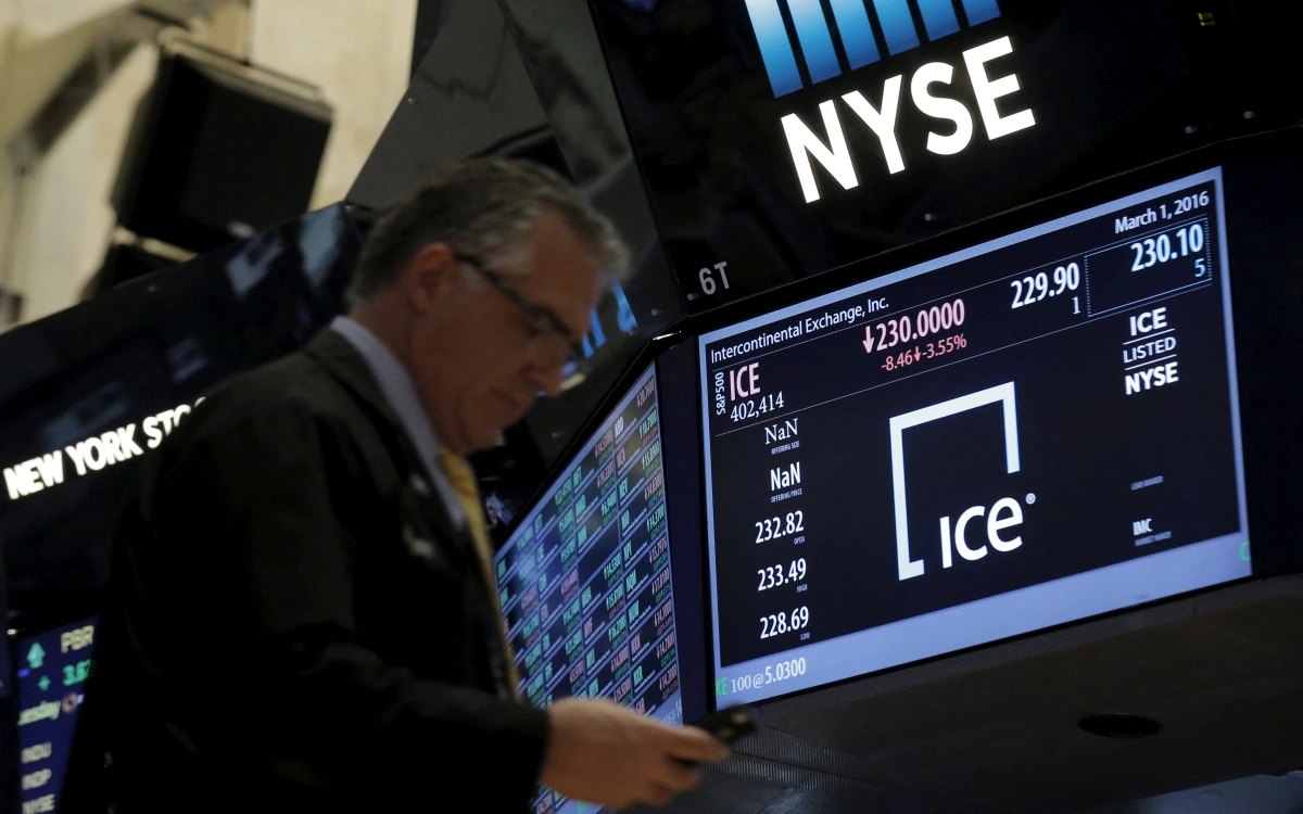 Bloomberg сообщил о страхе упущенной выгоды инвесторов из-за ралли в США