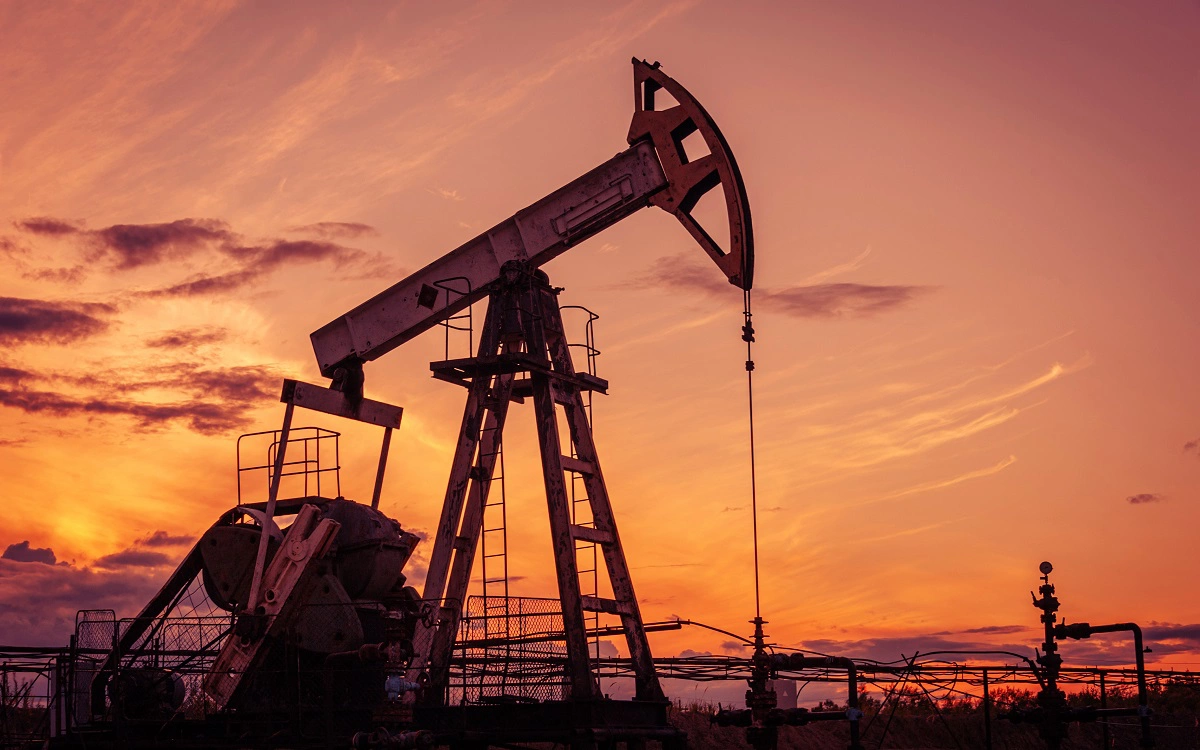 Как нефтяники сохранят прибыль на фоне санкций и роста налогов: разбор