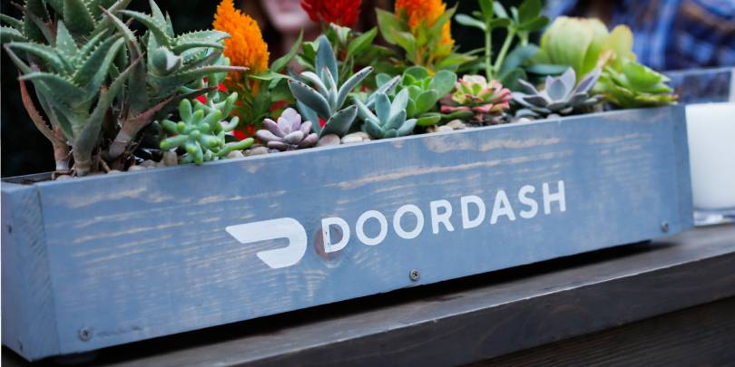 Фонд Vision Fund компании SoftBank продает акции DoorDash на $2 млрд