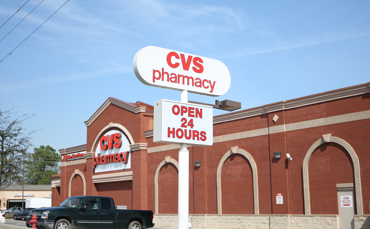 Сеть аптек CVS заработала $1,5 млрд на страховках. Акциям есть куда расти