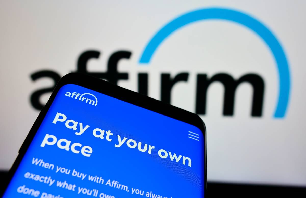 Финтех Affirm повысил прогнозы после отсрочки продажи облигаций