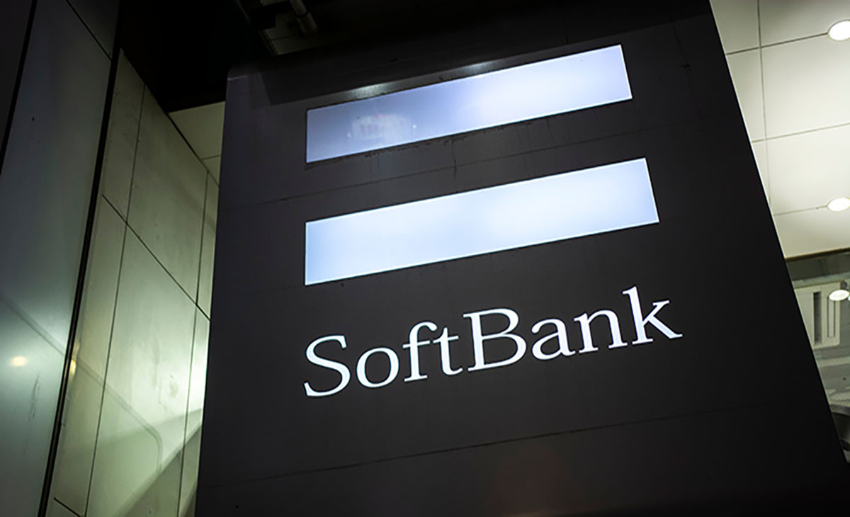 SoftBank продал акции крупных компаний за $14 млрд