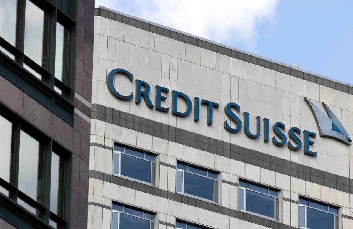 Фонд Credit Suisse готовится подать иск против SoftBank