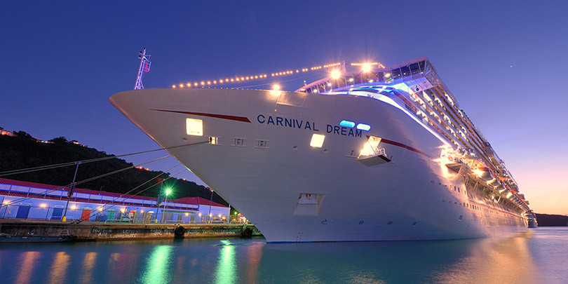 Carnival намерен возобновить круизы на лайнерах