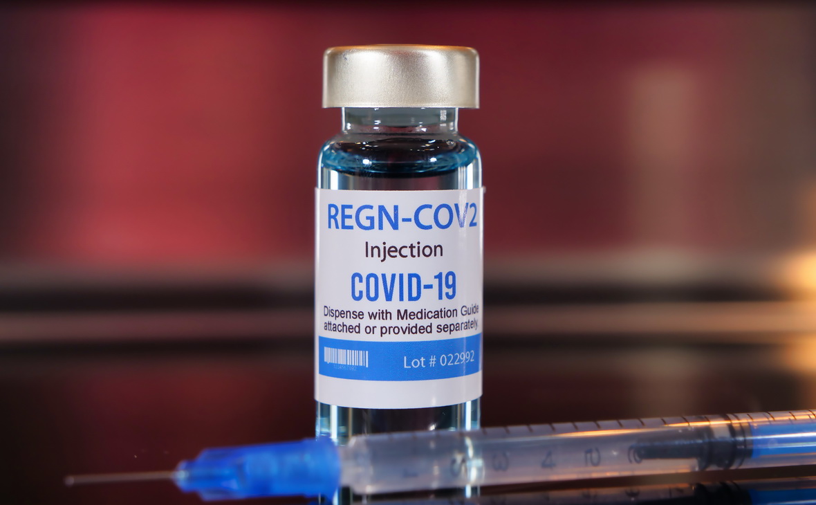 Препарат Regeneron от COVID получил одобрение для экстренного применения
