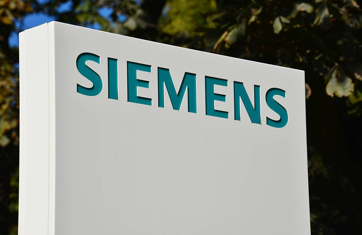 Siemens выпустит более 1 млн зарядных устройств для электромобилей в США