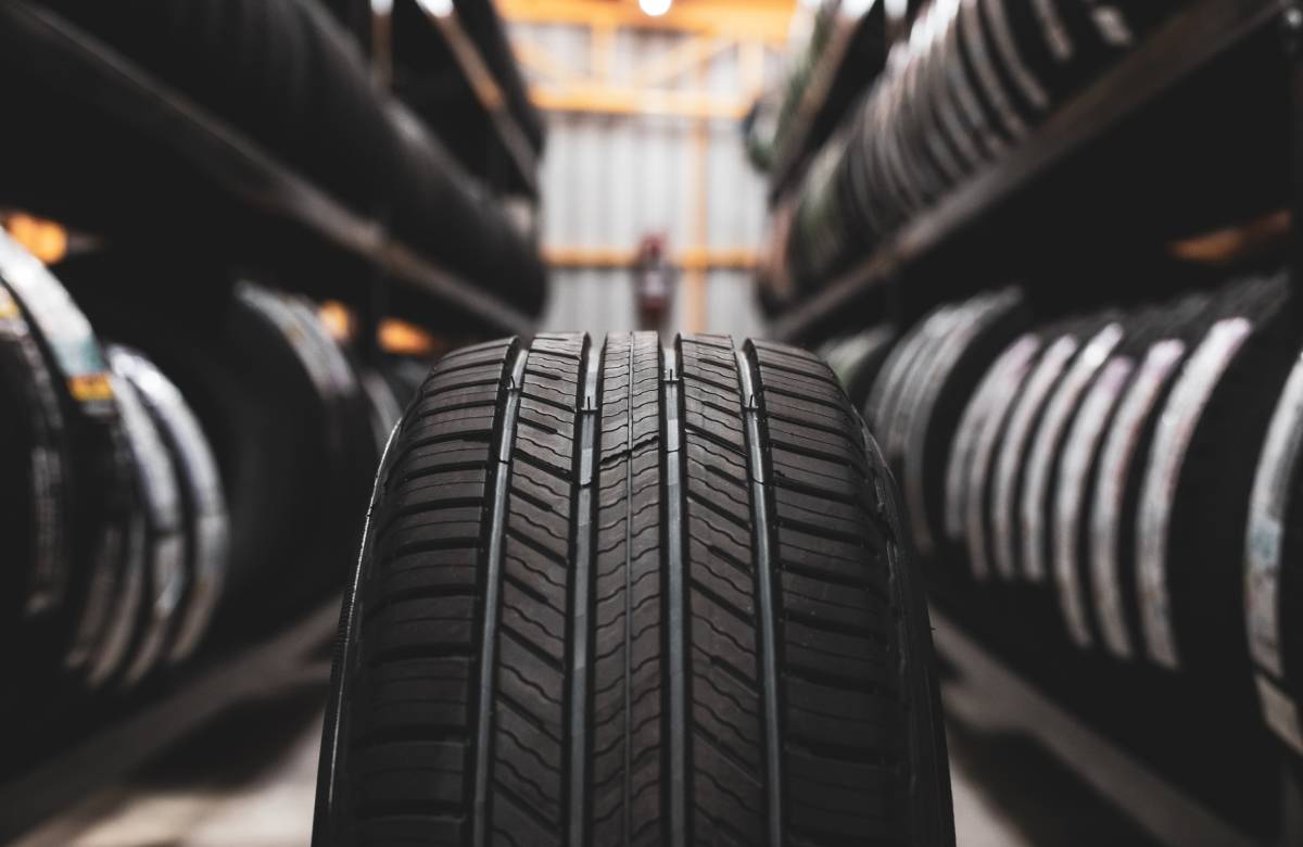 Финская Nokian Tyres стремится сохранить контроль над своим заводом в РФ