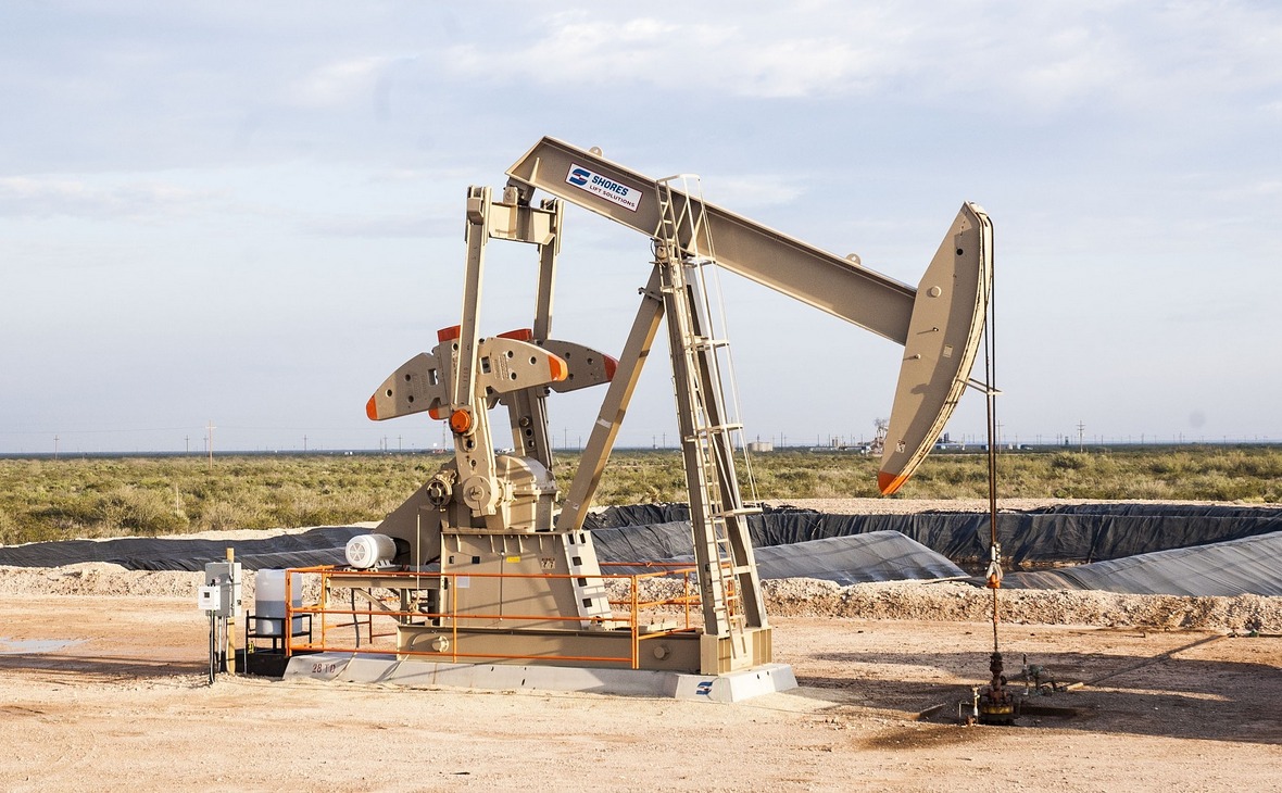 Добыча нефти в ОПЕК упала до минимума за 5 лет. Что будет с ценами?