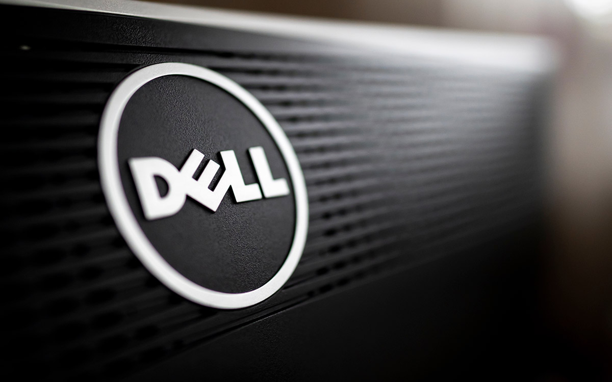 Акции Dell взлетели на 8% после сообщений о реструктуризации