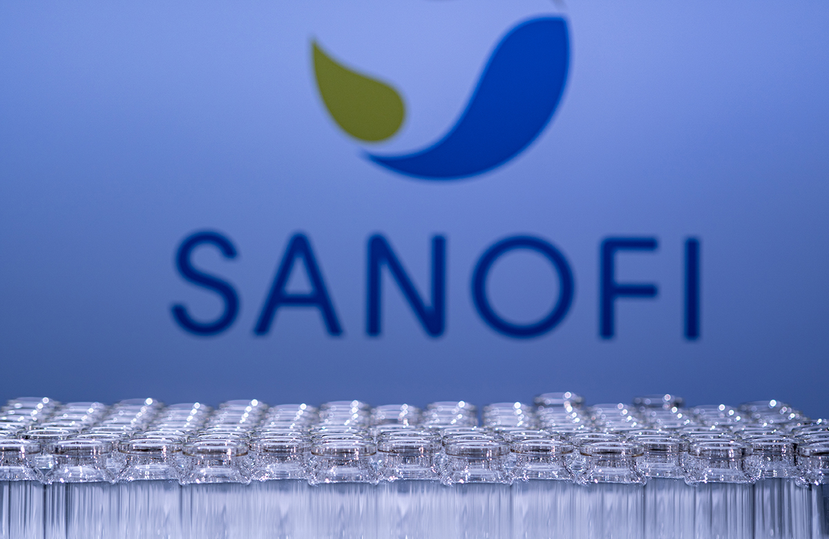 Французская Sanofi прекращает разработку вакцины от коронавируса
