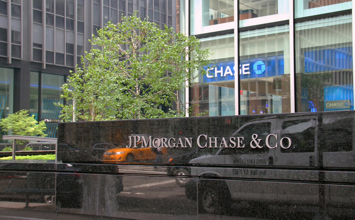 Банк JPMorgan Chase отчитался выше прогнозов. Акции все равно подешевели