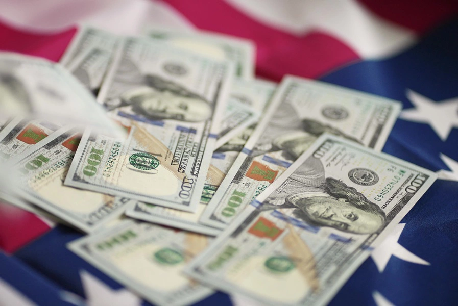 Проблемы для доллара растут, Америка сама себя втягивает в неприятности