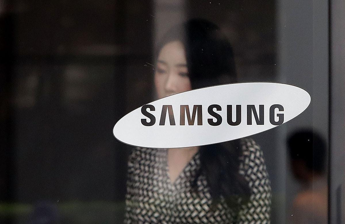 Samsung вложила более $238 млн в девять корейских чипмейкеров