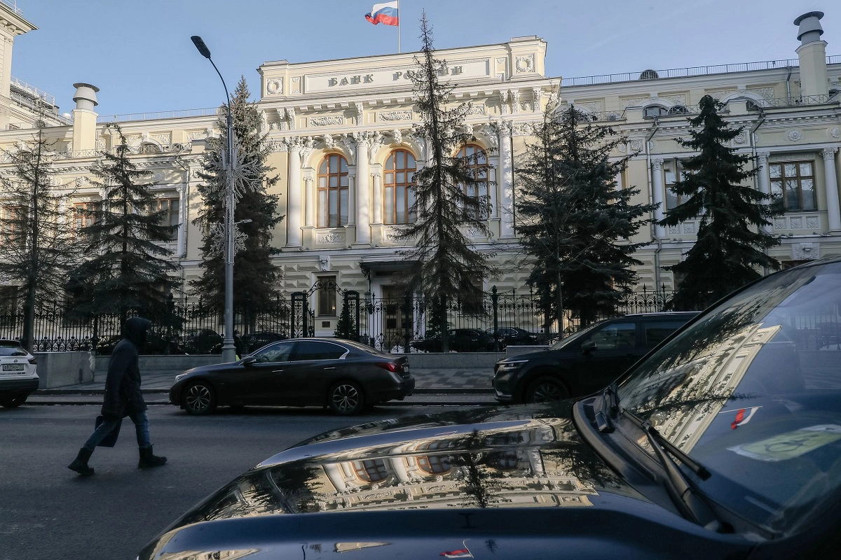Россияне вывели из иностранных депозитариев активы на ₽1,36 трлн