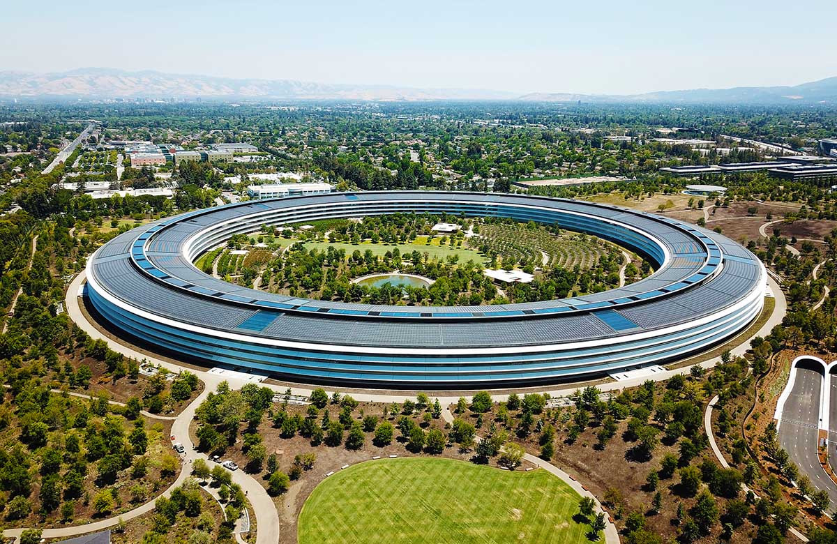 Apple набирает команду в Калифорнии для разработки беспроводных чипов