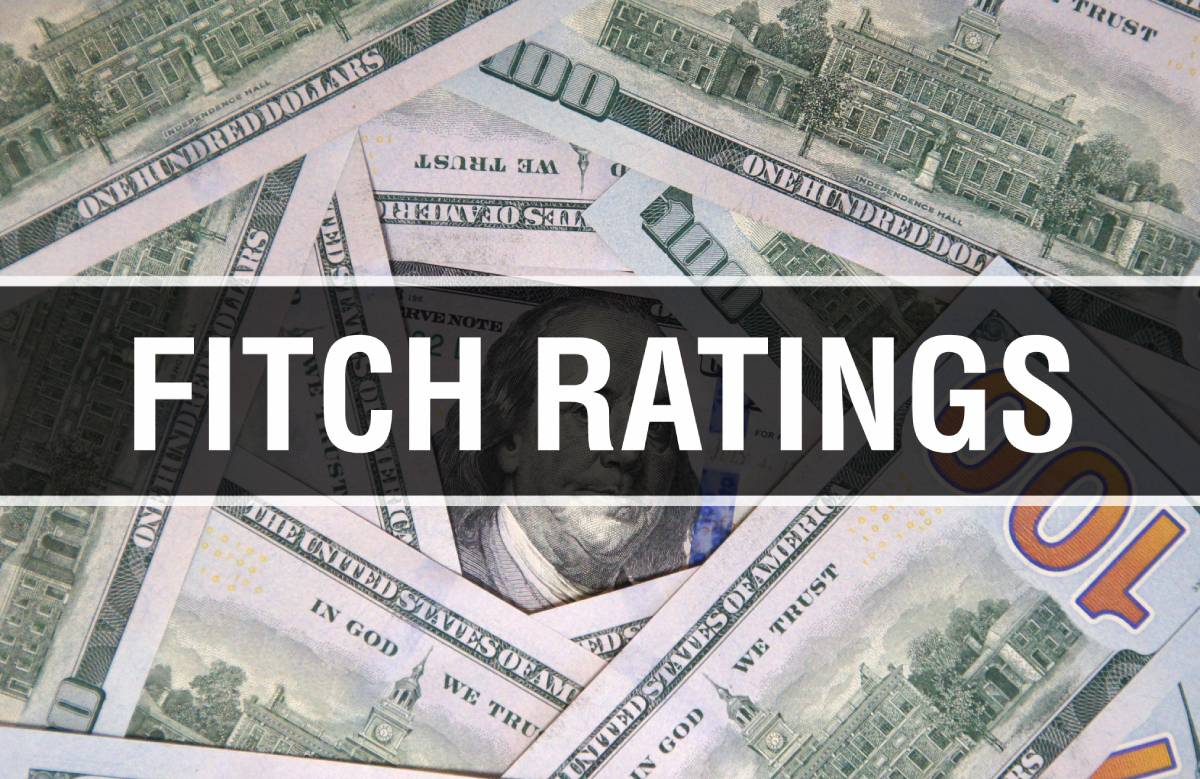 Fitch отозвало рейтинги 27 российских банков и их подразделений