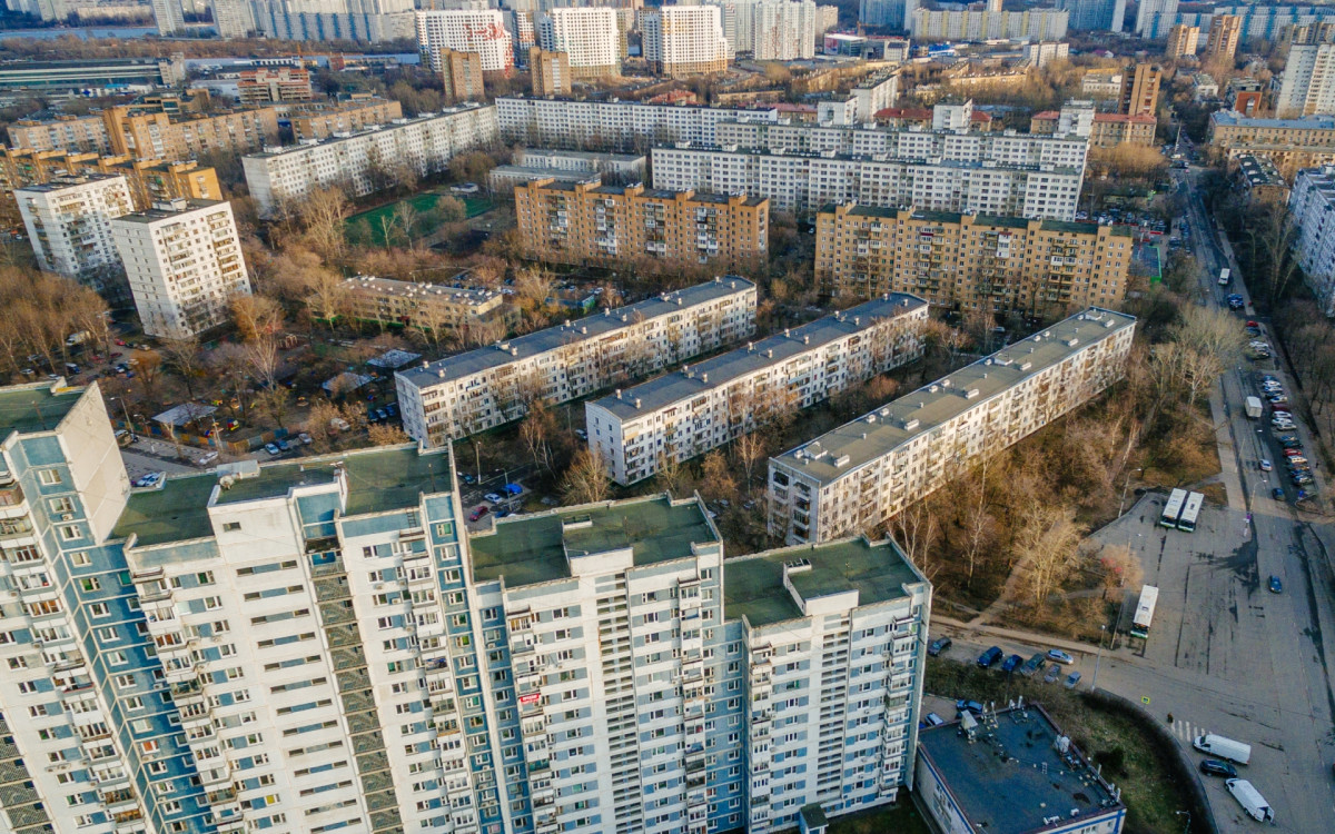 Три района Москвы, где можно  самое е жилье
