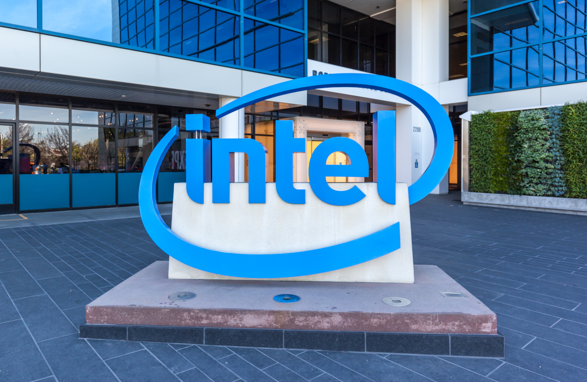 Intel сообщила о росте чистой прибыли на 141% за первый квартал
