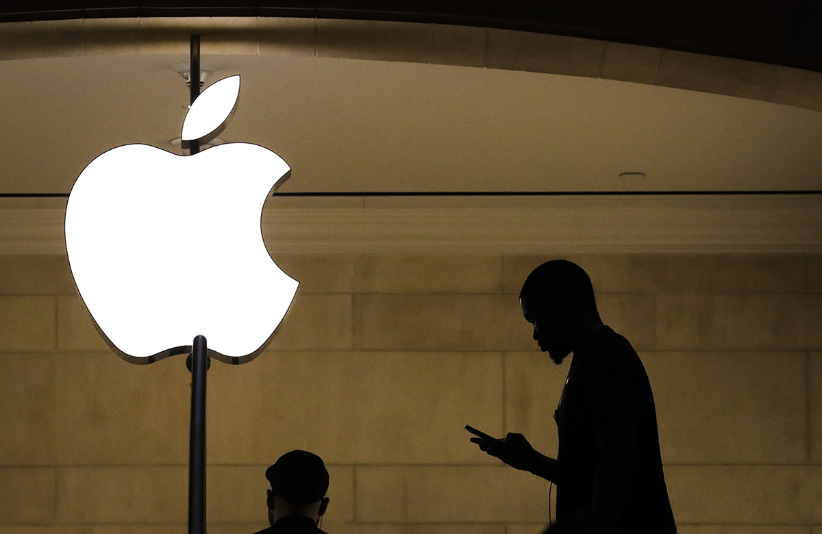 Apple возражает против ссылок на внешние сервисы оплаты приложений