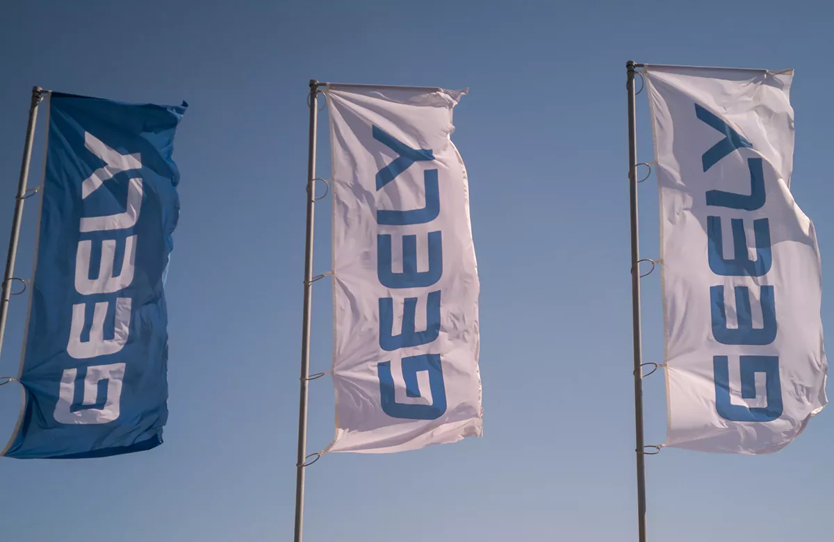 Geely ведет переговоры о приобретении доли в подразделении Renault