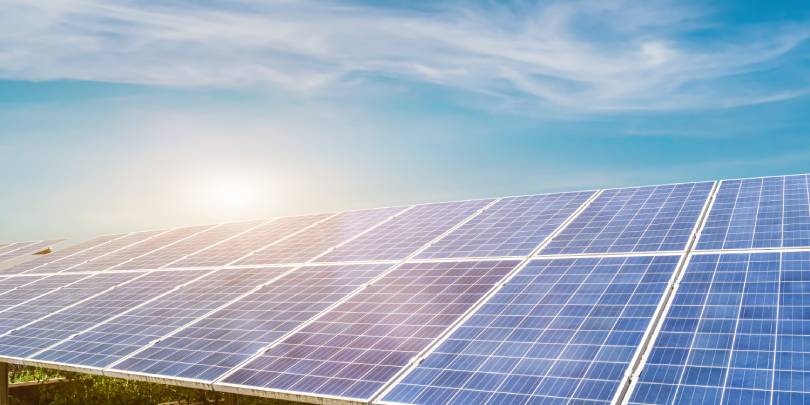 Акции сектора солнечной энергетики растут на новости о снятии тарифов США