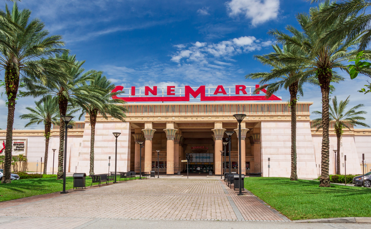 Cinemark привлекла 1 млн клиентов в рамках плана подписки Movie Club