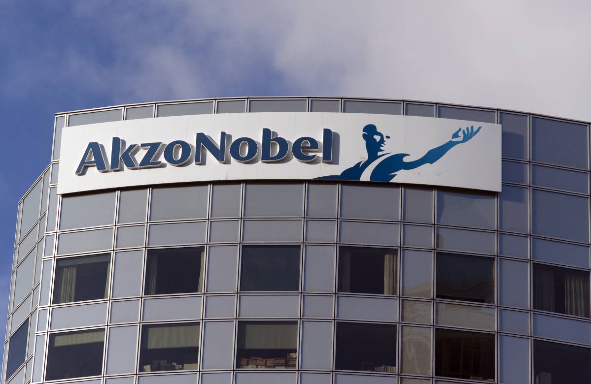 Akzo Nobel опасается банкротства своих предприятий в России
